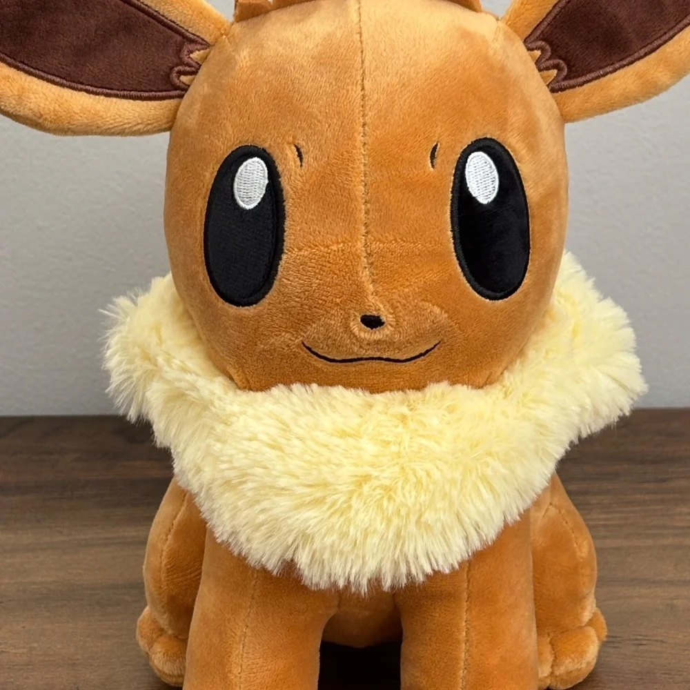 Pokemon Center EEVEE  9.5